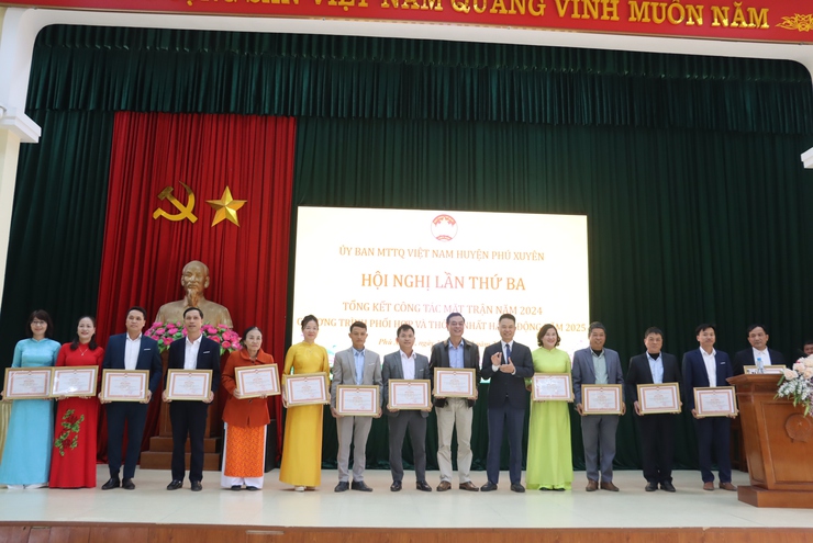 Huyện Phú Xuyên tổng kết công tác mặt trận năm 2024- Ảnh 6.
