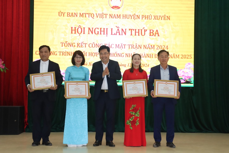 Huyện Phú Xuyên tổng kết công tác mặt trận năm 2024- Ảnh 7.