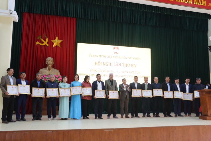 Huyện Phú Xuyên tổng kết công tác mặt trận năm 2024- Ảnh 9.