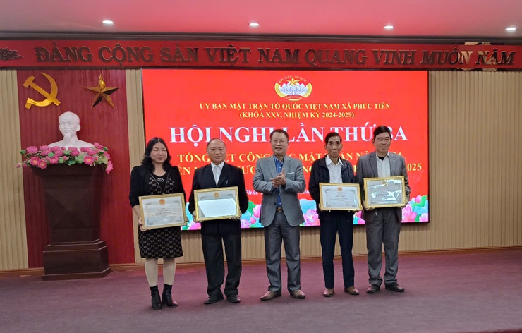 Ủy ban Mặt trận Tổ quốc xã Phúc Tiến tổ chức hội nghị lần thứ Ba và tổng kết  công tác hoạt động mặt trận năm 2024, triển khai nhiệm vụ năm 2025..- Ảnh 3.
