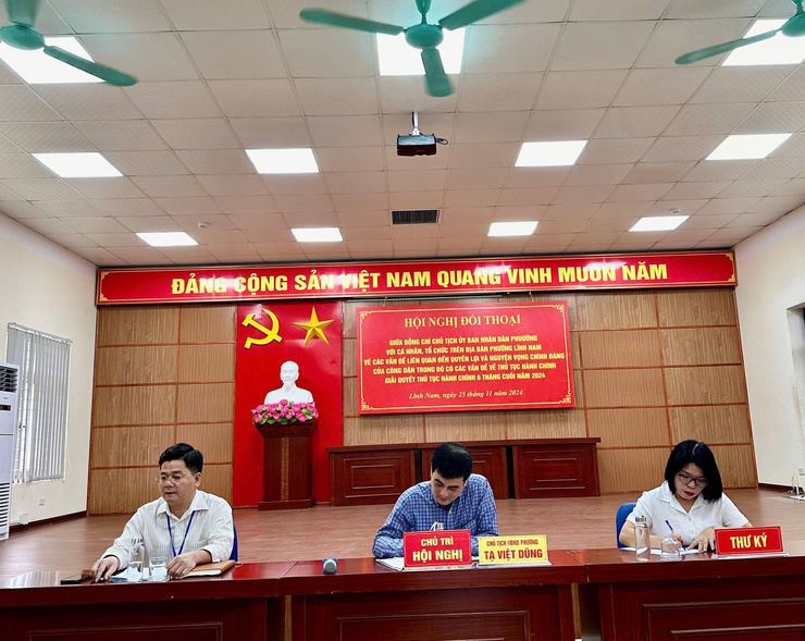 Hội nghị đối thoại giữa đồng chí Chủ tịch UBND phường với cá nhân, tổ chức trên địa bàn phường Lĩnh Nam - Ảnh 1.