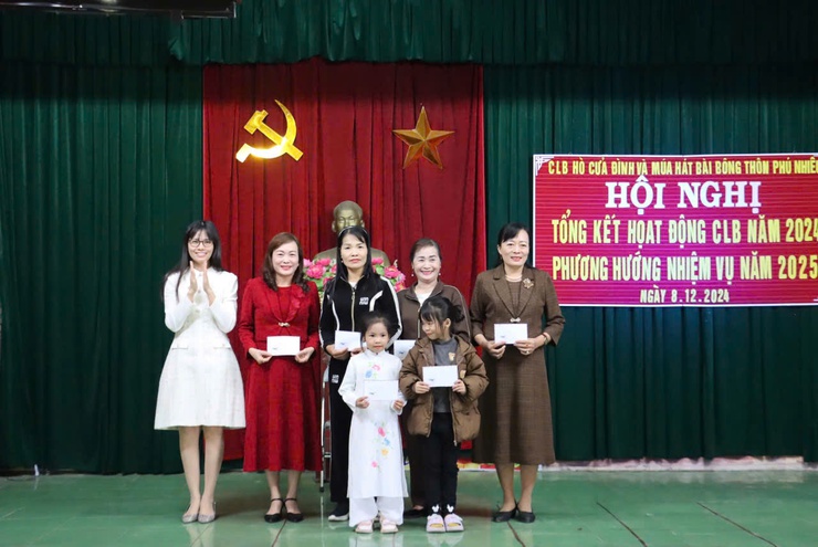 Tổng kết hoạt động CLB Hò Cửa đình và múa hát bài bông thôn Phú Nhiêu- Ảnh 2.