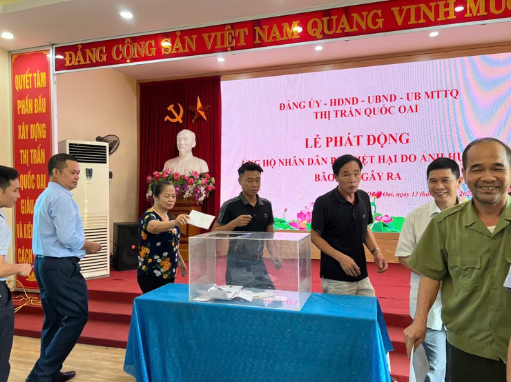Thị trấn Quốc Oai phát động ủng bộ đồng bào bị thiệt hại do bão số 3 gây ra- Ảnh 8.