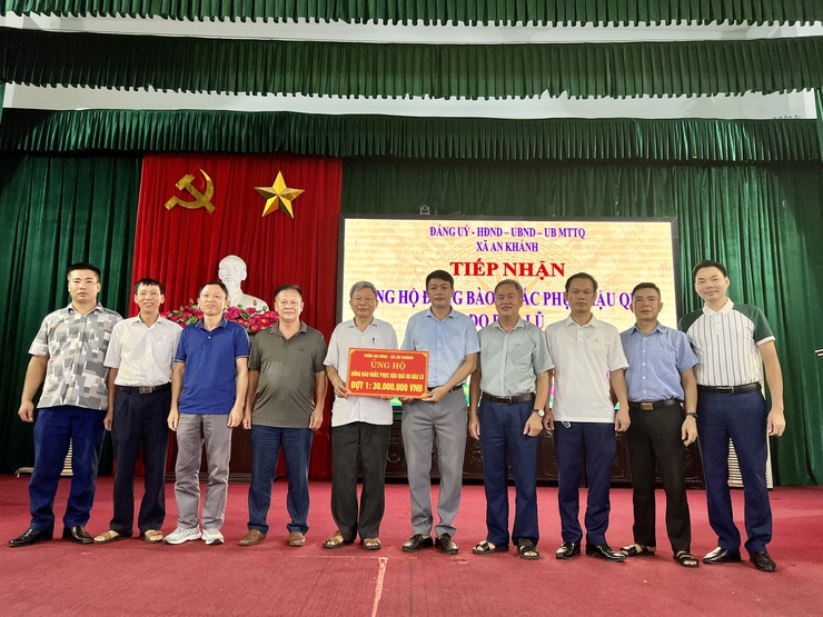 Các Thôn, Tổ dân phố trên địa bàn xã An Khánh hưởng ứng ủng hộ Đồng bào bị thiệt hại do bão lũ- Ảnh 6.