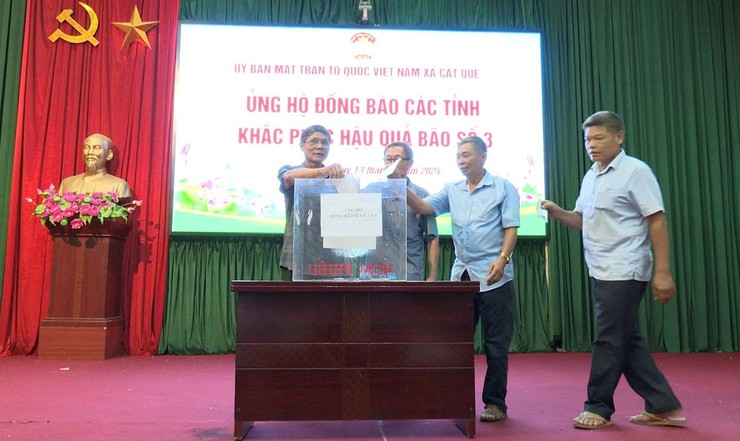 Uỷ ban MTTQ xã Cát Quế phát động ủng hộ đồng bào bị thiệt hại do bão lũ số 3 - Ảnh 5.