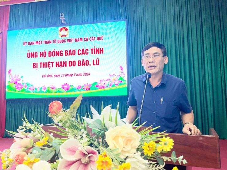 Uỷ ban MTTQ xã Cát Quế phát động ủng hộ đồng bào bị thiệt hại do bão lũ số 3 - Ảnh 1.