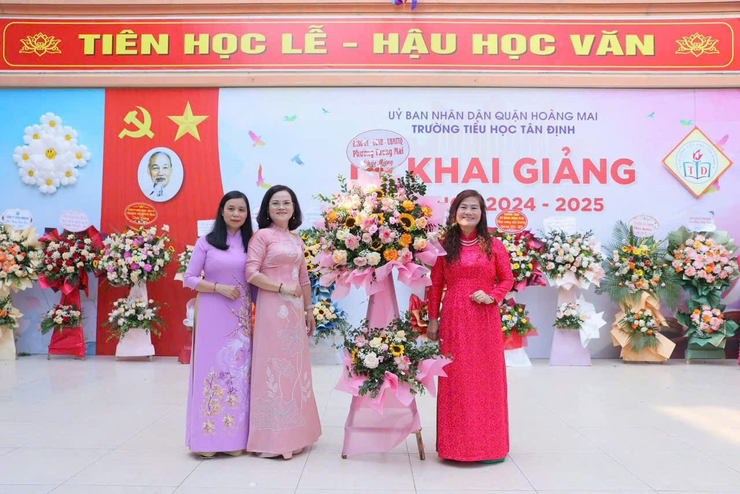 Các trường học trên địa bàn phường Tương Mai tổ chức lễ khai giảng năm học mới 2024 - 20225- Ảnh 4.