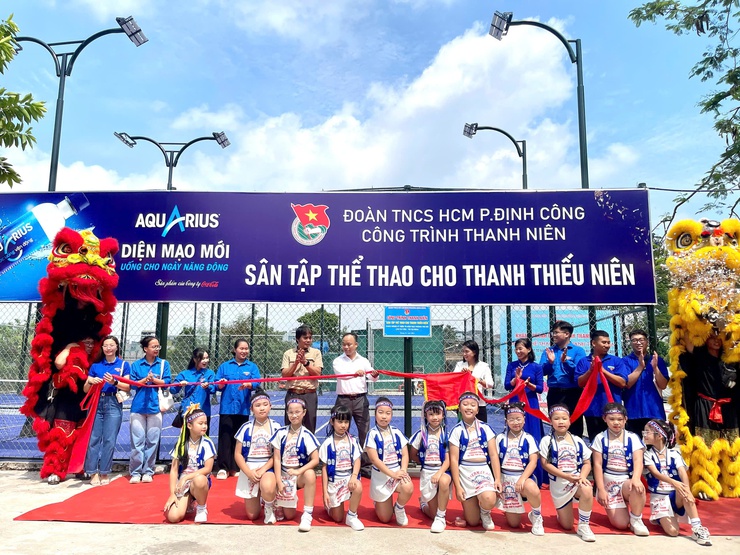Đoàn Thanh niên Cộng sản Hồ Chí Minh Phường Định Công Tổ Chức Khánh Thành Công Trình Thanh Niên Chào Mừng kỷ niệm 70 năm ngày Giải phóng Thủ đô (10/10/1954-10/10/2024)- Ảnh 1.