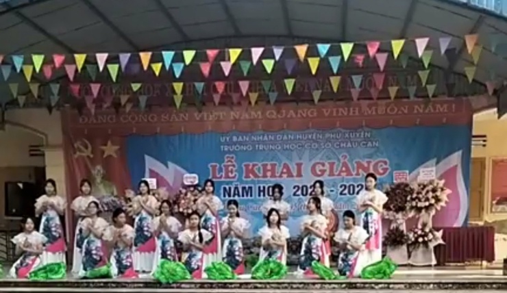 LỄ KHAI GIẢNG NĂM HỌC 2024 - 2025 TRƯỜNG THCS CHÂU CAN, HUYỆN PHÚ XUYÊN, THÀNH PHỐ HÀ NỘI- Ảnh 3.