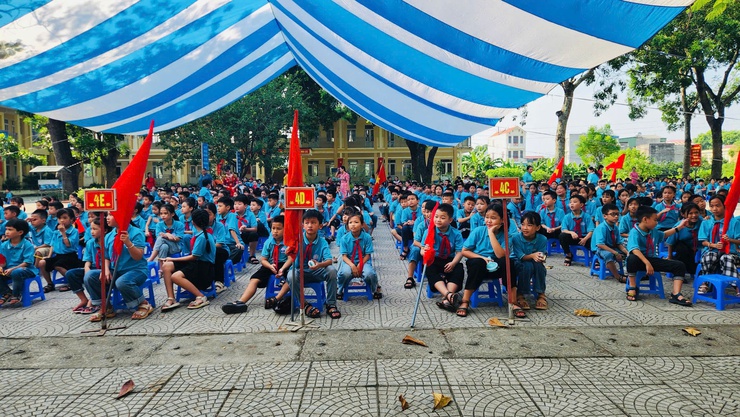 Các trường học trên địa bàn xã Liên Bạt tưng bừng ngày khai giảng năm học 2024 - 2025- Ảnh 4.