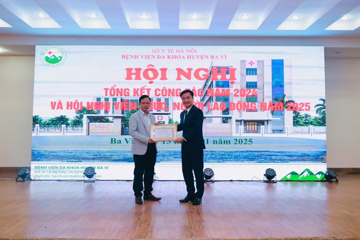 Bệnh viện Đa khoa Ba Vì triển khai hiệu quả công tác khám bệnh, chữa bệnh- Ảnh 2.