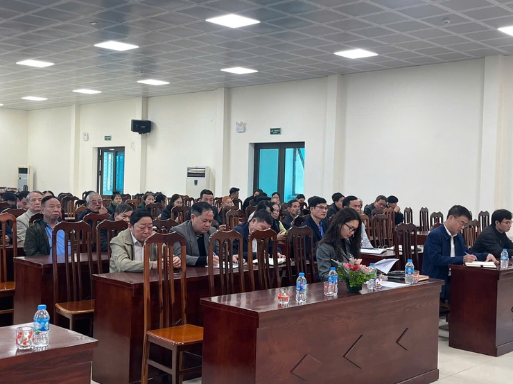 Tổ đai biểu số 3 HĐND huyện Quốc Oai khóa XX tiếp xúc cử tri sau kỳ họp thứ 18 – kỳ  họp cuối năm 2024 tại Thị trấn Quốc Oai- Ảnh 2.