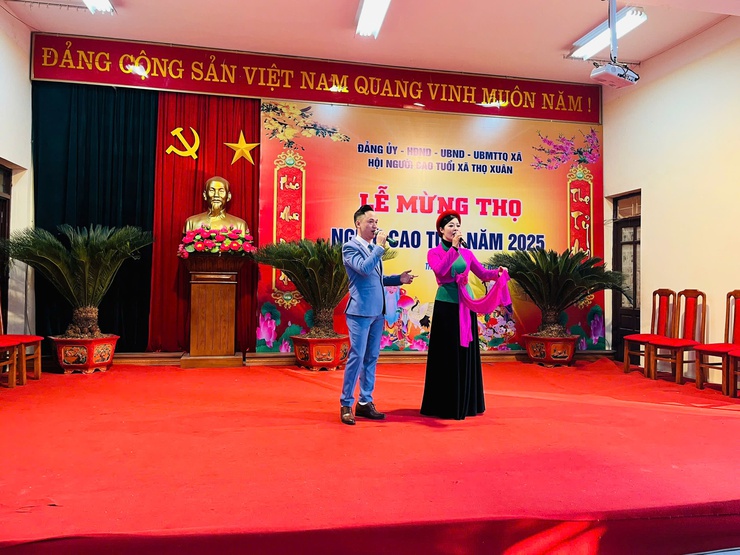 Đảng ủy, HĐND, UBND, UBMTTQ, Hội NCT xã Thọ Xuân tổ chức Lễ mững Thọ người cao tuổi năm 2025- Ảnh 7.