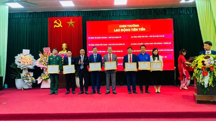 Xã Tân Dân  tổng kết Phong trào Thi đua yêu nước 2024- Ảnh 6.