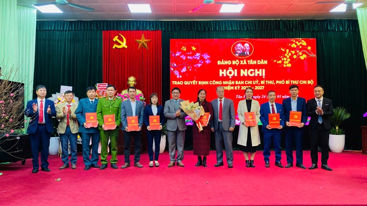 Xã Tân Dân  tổng kết Phong trào Thi đua yêu nước 2024- Ảnh 8.