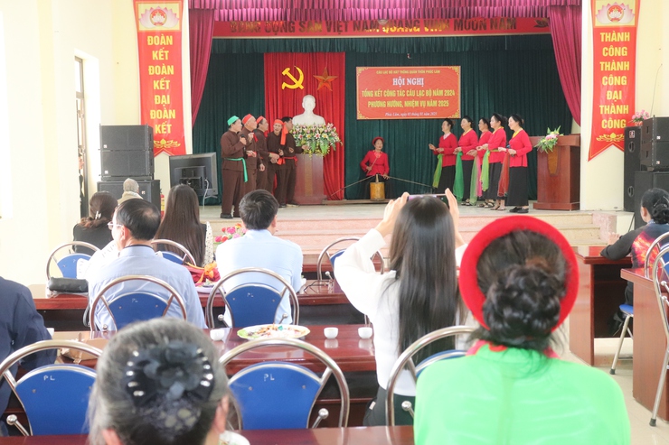 
Câu lạc bộ trống quân thôn Phúc Lâm tổng kết công tác câu lạc bộ năm 2024; phương hướng, nhiệm vụ năm 2025
- Ảnh 4.