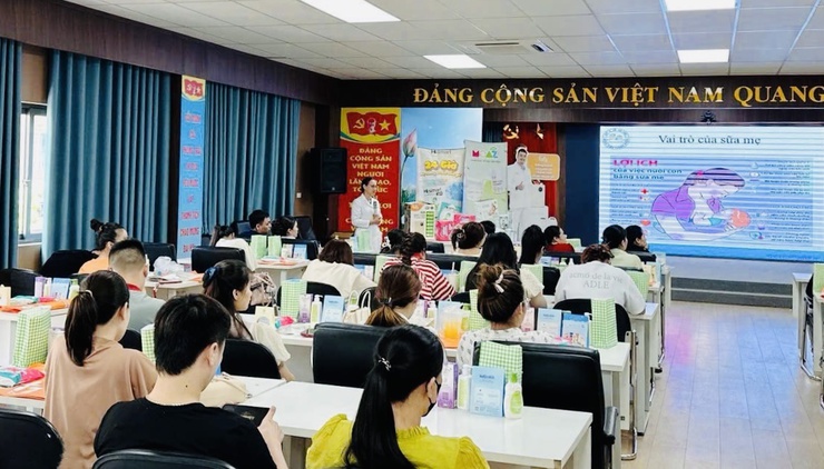 Nuôi con bằng sữa mẹ - Vì một thế hệ tương lai khỏe mạnh- Ảnh 1.