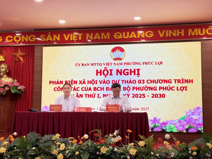 UBMTTQ Việt Nam phường Phúc Lợi tổ chức Hội nghị phản biện xã hội đối với dự thảo 3 chương trình công tác toàn khóa của Đảng ủy phường nhiệm kỳ 2025 – 2030- Ảnh 1.