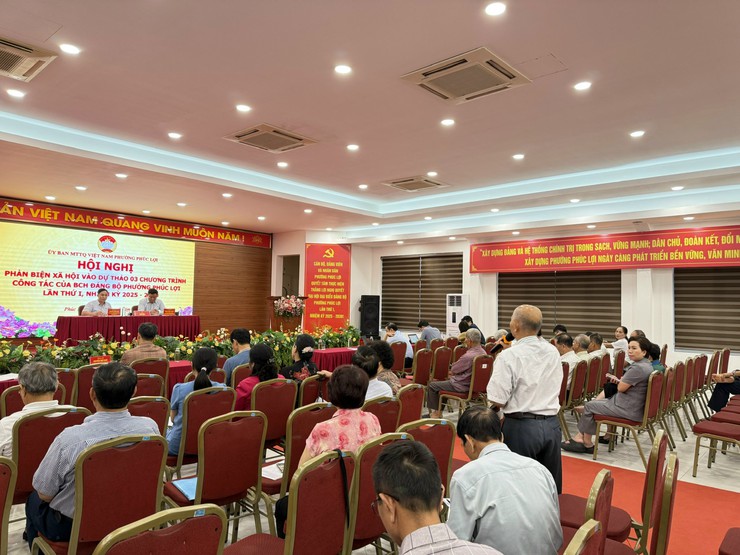UBMTTQ Việt Nam phường Phúc Lợi tổ chức Hội nghị phản biện xã hội đối với dự thảo 3 chương trình công tác toàn khóa của Đảng ủy phường nhiệm kỳ 2025 – 2030- Ảnh 2.