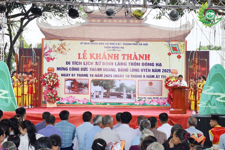 Thôn Đông Hạ long trọng tổ chức Lễ hội truyền thống và khánh thành Đình làng- Ảnh 1.