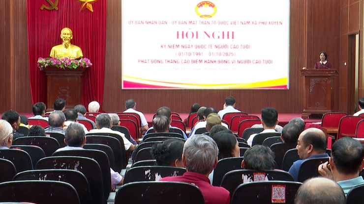 Phú Xuyên: Kỷ niệm Ngày Quốc tế Người cao tuổi và Phát động Tháng hành động vì người cao tuổi- Ảnh 1.