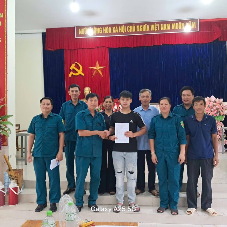 Những lá đơn tình nguyện nhập ngũ – Niềm tự hào của tuổi trẻ Hương Sơn- Ảnh 3.