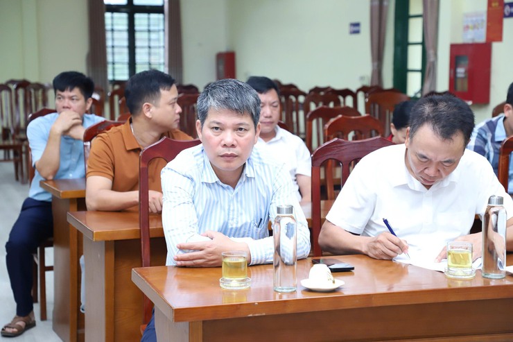 Xã Yên Xuân công bố và trao quyết định nghỉ hưu theo Nghị định 178 và Nghị định 67 của Chính phủ- Ảnh 7.