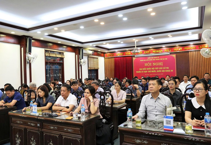 TỔNG BÍ THƯ TÔ LÂM CÙNG CÁC ĐẠI BIỂU QUỐC HỘI ĐÃ TIẾP XÚC CỬ TRI ĐƠN VỊ BẦU CỬ SỐ 10, THÀNH PHỐ HÀ NỘI- Ảnh 5.