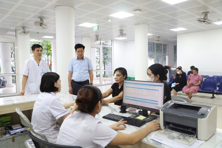 XÃ QUANG MINH KHÁM SỨC KHỎE TOÀN DÂN – CHUNG TAY VÌ CỘNG ĐỒNG KHỎE MẠNH- Ảnh 1.