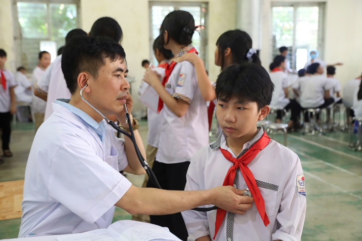 XÃ QUANG MINH KHÁM SỨC KHỎE TOÀN DÂN – CHUNG TAY VÌ CỘNG ĐỒNG KHỎE MẠNH- Ảnh 5.