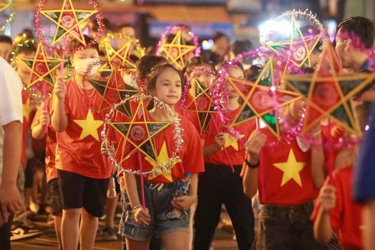 Xã Dương Hoà tổ chức “Đêm hội trăng rằm” dịp Tết Trung thu năm 2025 - Ảnh 1.