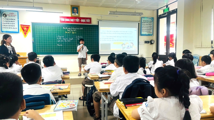 Trường Tiểu học Thúy Lĩnh tổ chức Hội thi giáo viên dạy giỏi, giáo viên chủ nhiệm giỏi, năm học 2025- 2026- Ảnh 4.