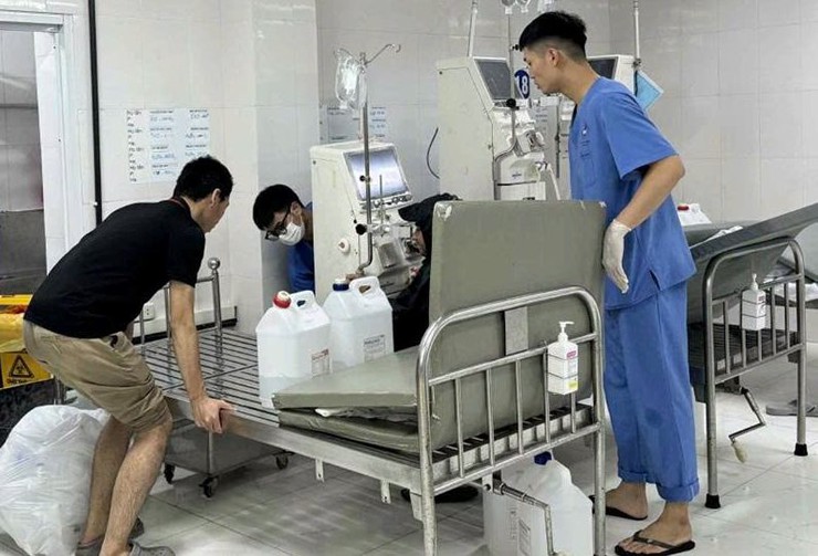 BVĐK Hoè Nhai đồng lòng ứng phó với bão, đảm bảo chăm sóc tốt sức khỏe người bệnh- Ảnh 2.