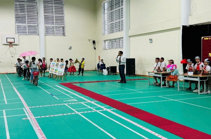 Tuyên truyền an toàn giao thông cho học sinh trường Tiểu học Đoàn Kết- Ảnh 5.