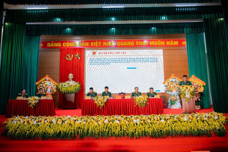 Hội Cựu chiến binh xã Nội Bài: Giữ vững bản lĩnh “Bộ đội Cụ Hồ”, xứng đáng là chỗ dựa tin cậy của Đảng, chính quyền và nhân dân- Ảnh 10.