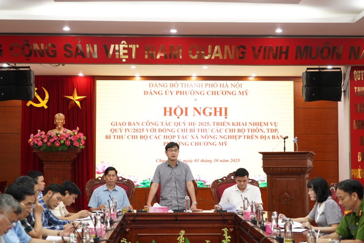 Đảng uỷ phường Chương Mỹ giao ban công tác quý III/2025, triển khai nhiệm vụ trọng tâm quý IV/2025- Ảnh 1.