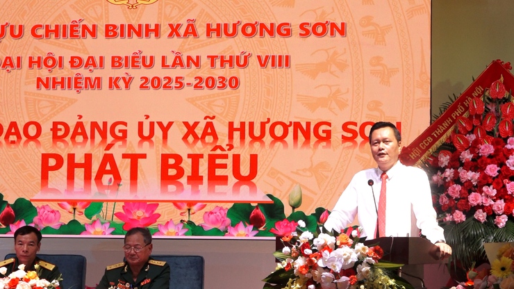 Đại hội Hội CCB xã Hương Sơn lần thứ VIII thành công tốt đẹp
- Ảnh 12.