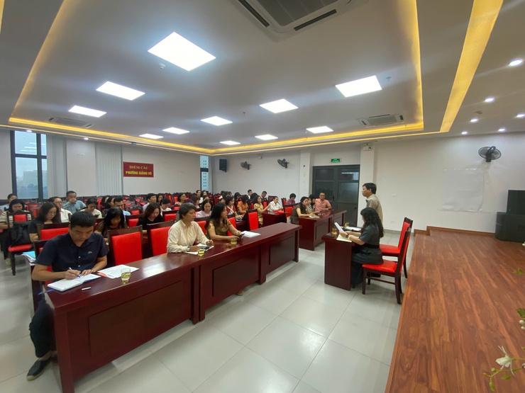 Phường Giảng Võ: Triển khai hội nghị về công tác an toàn thực phẩm phục vụ bữa ăn bán trú cho học sinh các trường học công lập trên địa bàn- Ảnh 2.