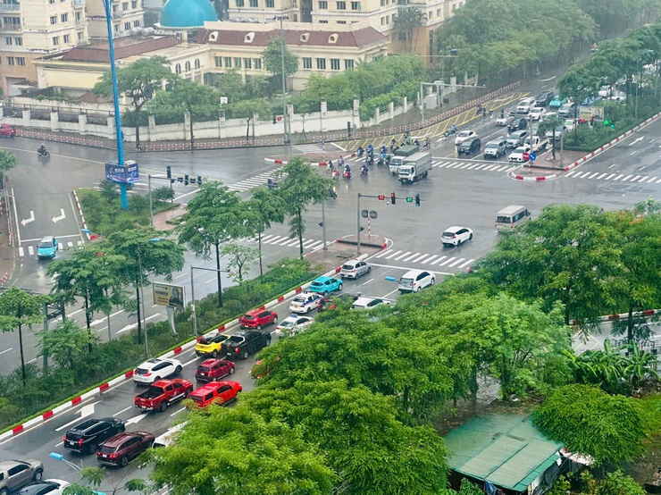 Dự báo thời tiết khu vực Hà Nội ngày 01/10- Ảnh 1.