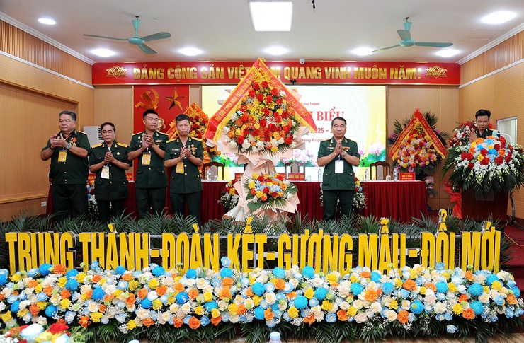 Phát huy vai trò nòng cốt của ngời lính cụ Hồ trong Kỷ nguyên vươn mình của dân tộc- Ảnh 1.