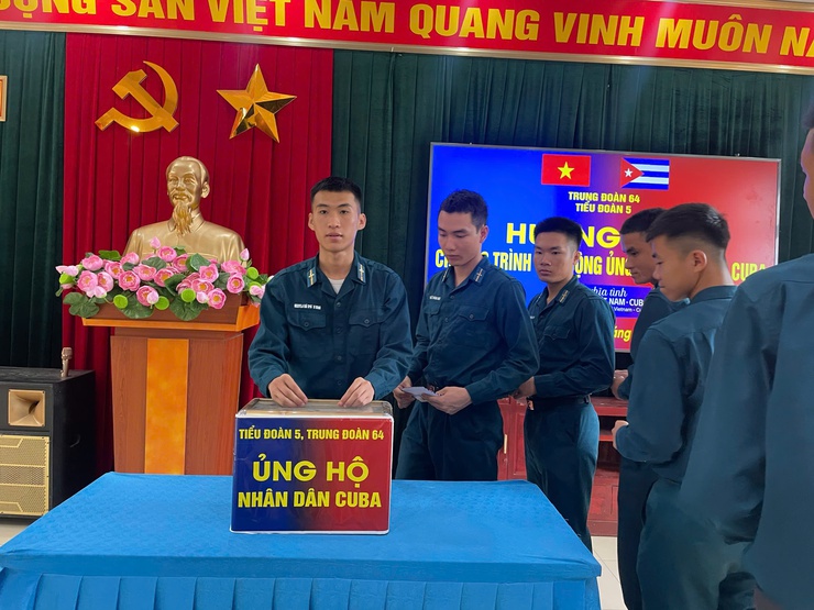Tiểu đoàn 5 - Trung đoàn 64 hưởng ứng cuộc vận động "Chung tay ủng hộ Cuba"- Ảnh 6.
