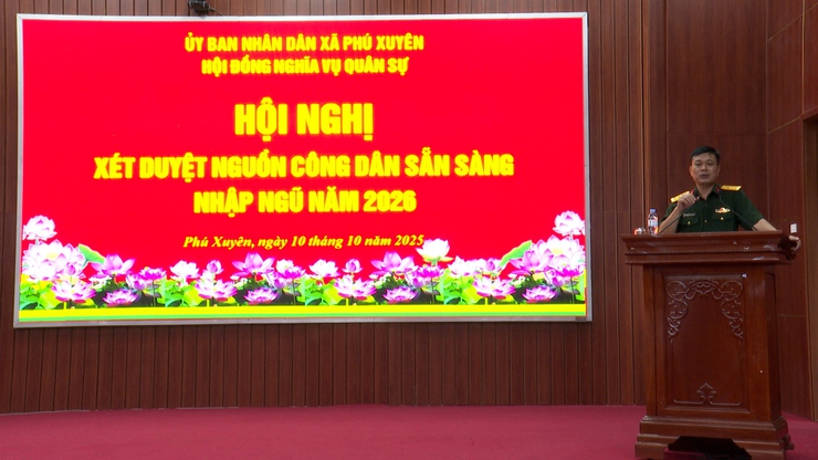 Hội đồng NVQS xã họp xét duyệt nguồn công dân trong độ tuổi sẵn sàng nhập ngũ năm 2026- Ảnh 7.