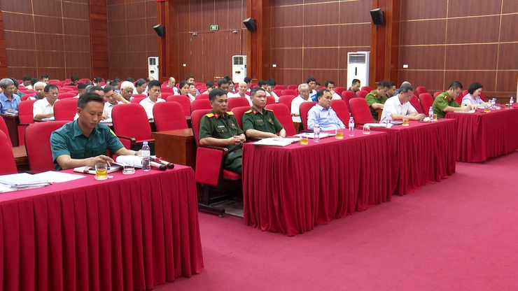 Hội đồng NVQS xã họp xét duyệt nguồn công dân trong độ tuổi sẵn sàng nhập ngũ năm 2026- Ảnh 2.