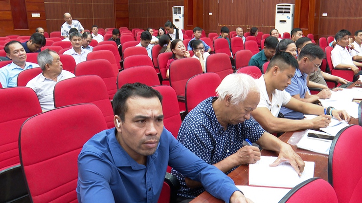 Hội đồng NVQS xã họp xét duyệt nguồn công dân trong độ tuổi sẵn sàng nhập ngũ năm 2026- Ảnh 4.