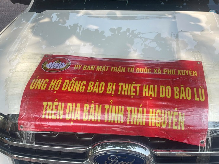 Phú Xuyên ủng hộ đồng bào Thái Nguyên bị ngập lụt- Ảnh 2.
