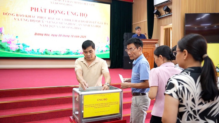 Xã Dương Hoà phát động ủng hộ đồng bào khắc phục thiệt hại do bão lũ gây ra và ủng hộ Quỹ “Vì người nghèo”, an sinh xã hội năm 2025- Ảnh 7.