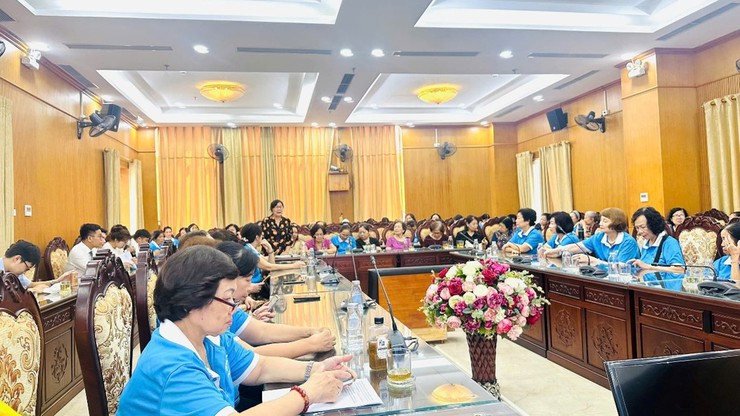 Phường Hai Bà Trưng tổ chức hội nghị tuyên truyền, phổ biến pháp luật cho cán bộ, hội viên phụ nữ năm 2025- Ảnh 4.