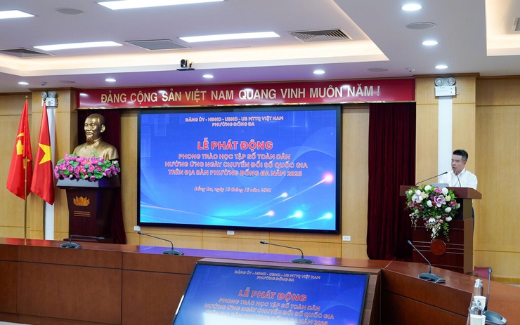 Nhiều hoạt động trên địa bàn phường Đống Đa hưởng ứng Ngày chuyển đổi số Quốc gia năm 2025

- Ảnh 2.