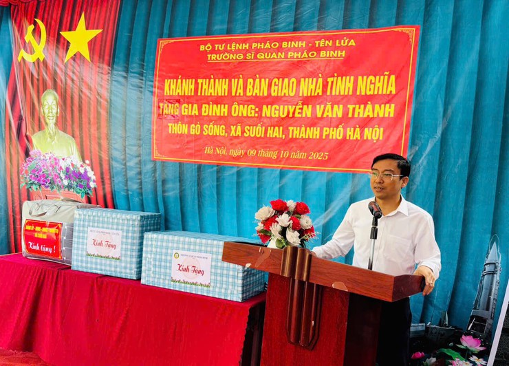 Bàn giao nhà tình nghĩa cho gia đình thương binh Nguyễn Văn Thành ở thôn Gò Sống - xã Suối Hai- Ảnh 1.