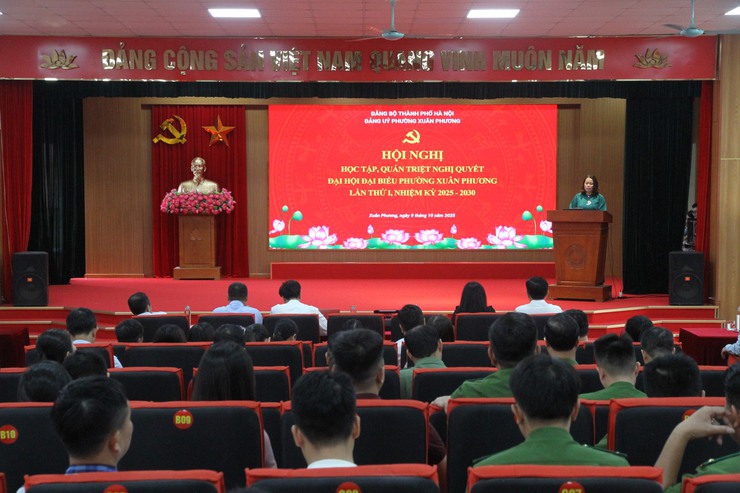 Phường Xuân Phương tổ chức Hội nghị học tập, quán triệt triển khai Nghị quyết Đại hội Đại biểu Đảng bộ phường Xuân Phương lần thứ I, nhiệm kỳ 2025 - 2030- Ảnh 1.